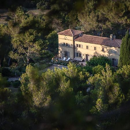 Domaine De La Tourelle Orgon Buitenkant foto